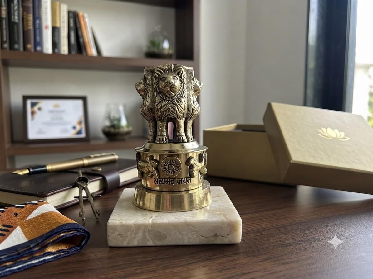 Brass Ashoka Pillar Statue 3 Inch